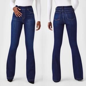 Spanx High Rise Flare Jeans in Midnight Shade Blue Size Medium Stretch Pull-On